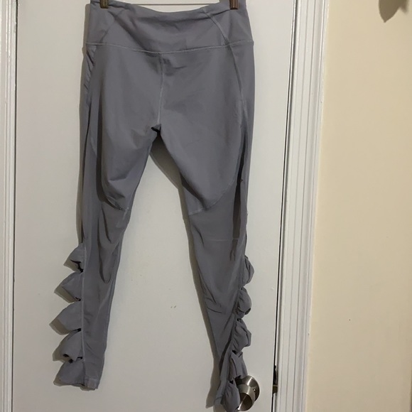 Victoria’s Secret leggings - Picture 5 of 9